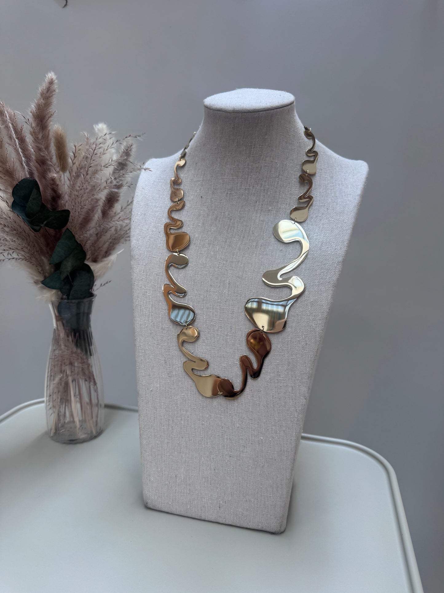 Collar pintura
