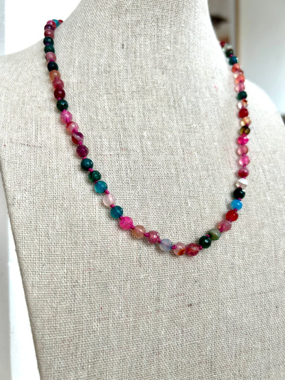 Collar piedras colores