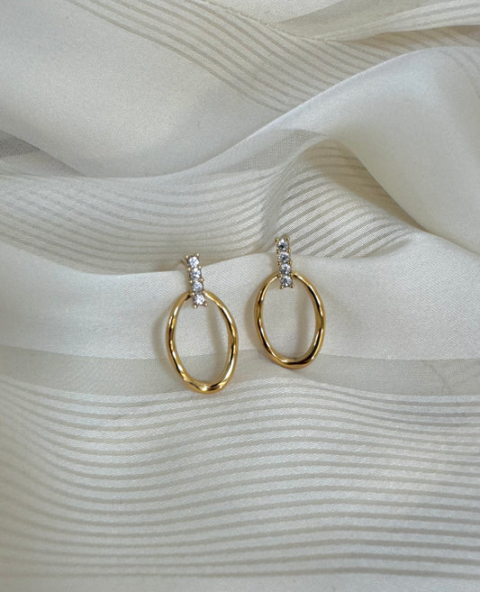 Pendientes Yali
