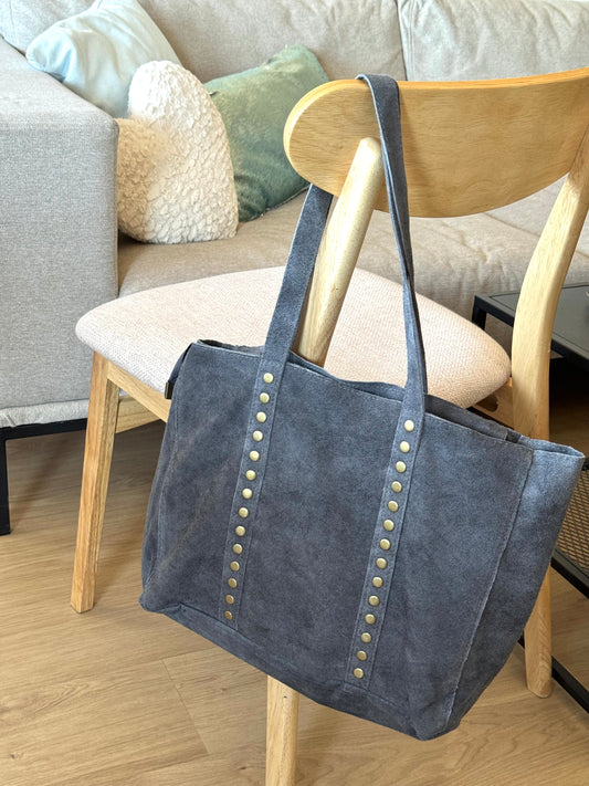 Bolso Ante Gris y tachuelas