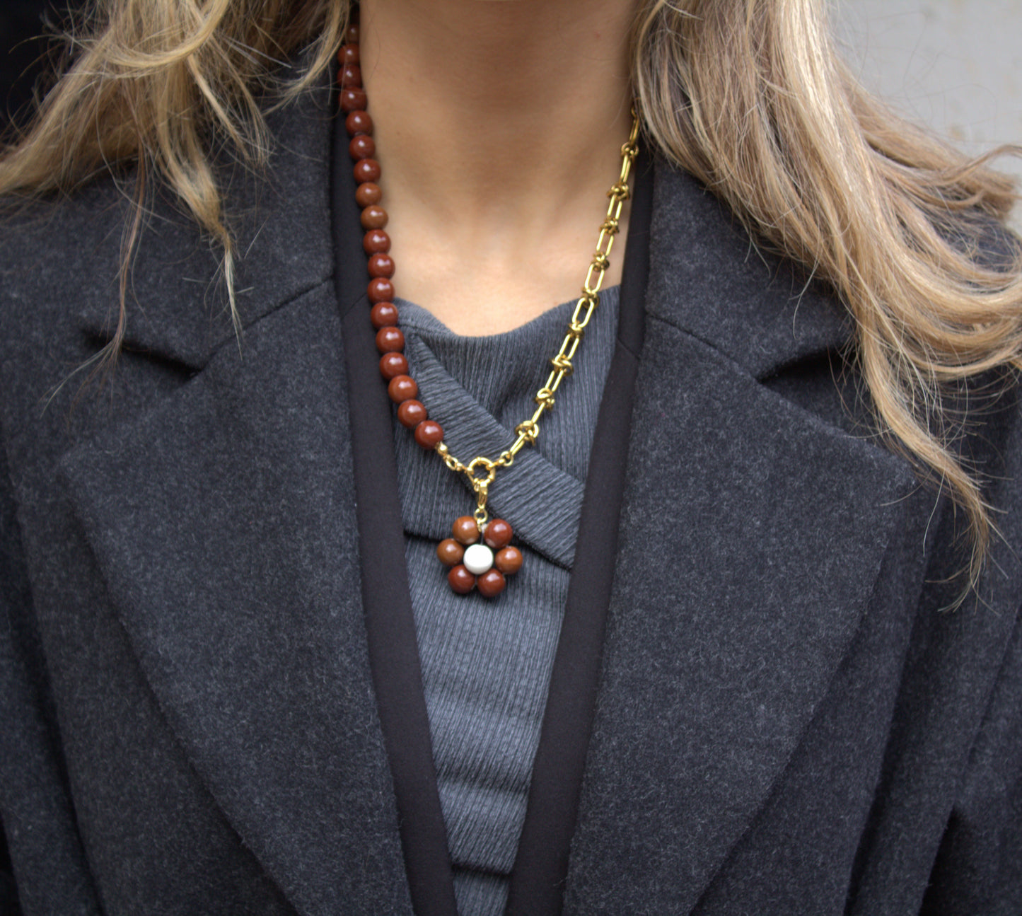 Collar Elena Marrón